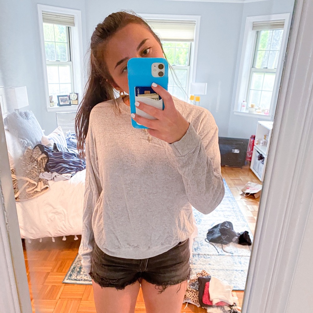 Brandy Melville thin sweater